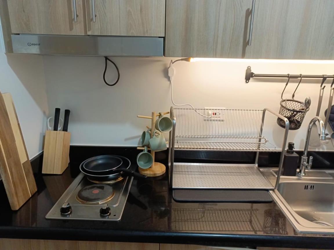 Shore 2 Residences High Speed Internet Walking Distance To Moa And Ikea Manila Exterior foto